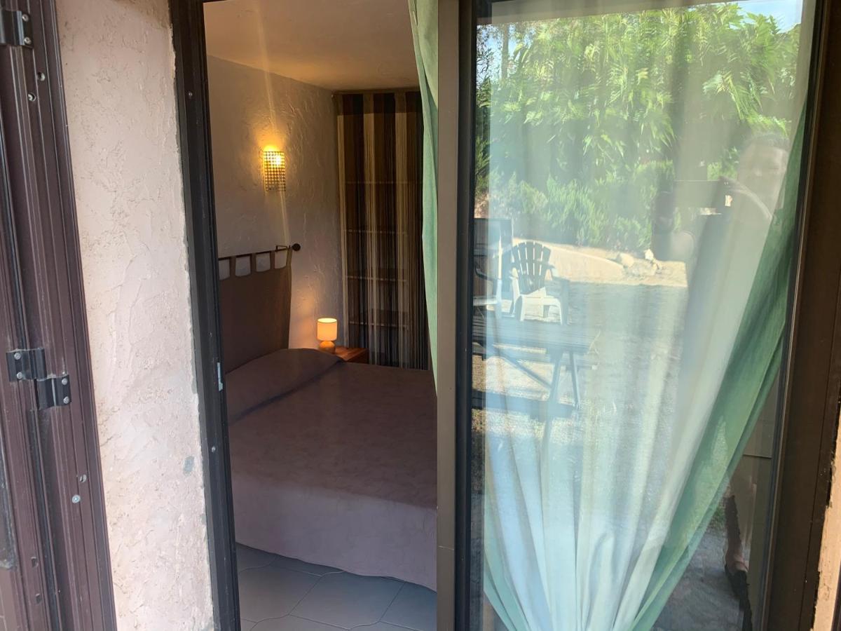 Chambres Et Tables D'Hotes Zelia & Jacques Berquez Пианотоли-Калдарело Екстериор снимка